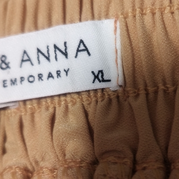 [5x$20] New Mustard Pleated Asymmetrical Skirt / Size XL - Picture 4 of 7